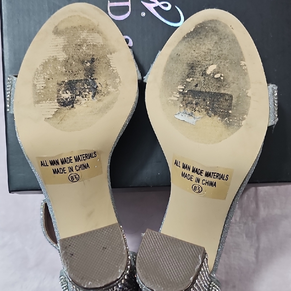 Windsor Silver Glitter Heels with Chunky Block Heel - Picture 6 of 7
